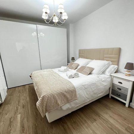 Apartmán Casa Isabel Aeropuerto Feria Valencia Partida de La Cañada Exteriér fotografie